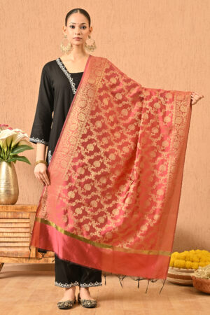A R SILK DUPATTA HUB Women’s Golden Zari Work Banarasi Silk Dupatta/Chunni with floral Jaal design(ARS01143)