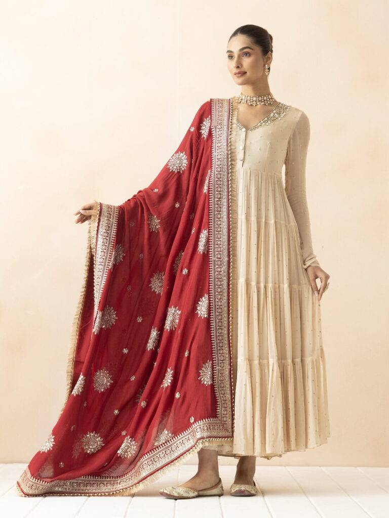 Maroon silk dupatta featuring intricate zari embroidery and Kiran lace, perfect for bridal and festi.